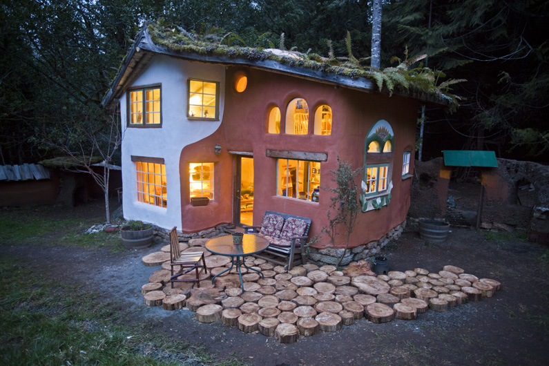 Laughing House at Cob Cottage Company Laughing House at Cob Cottage Company